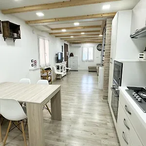 Bomboniera Apartment Comacchio