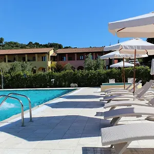 Le Corti Del Sole Hotel apartamentowy