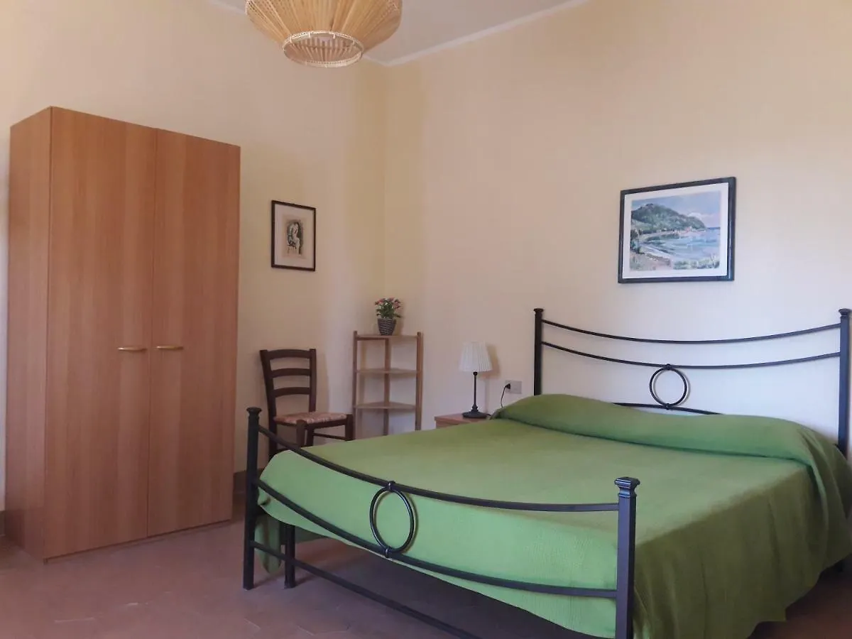Farm stay Agriturismo Il Pescinone Venturina Terme