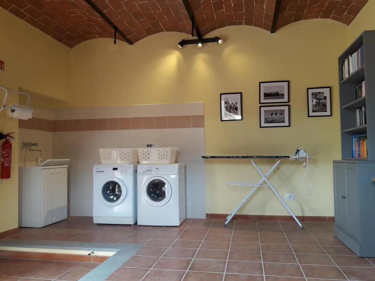 Agriturismo Il Pescinone Venturina Terme 0*,  Italy
